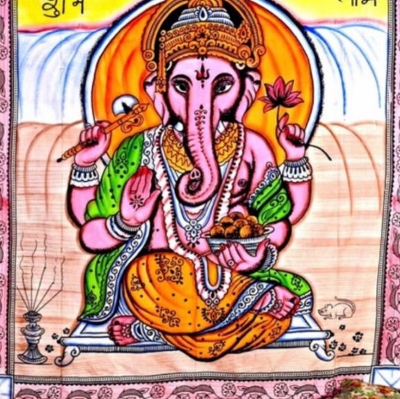 Large Ganesh tapestry / wall hanging art - Picture 4 of 4